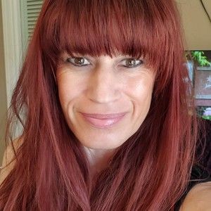 Meet your Posher, Kari